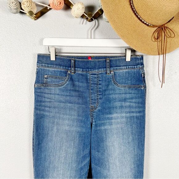 Spanx Straight Leg Ankle Pull-On Jeans in Vintage Indigo Medium Wash Size Large - Picture 4 of 9